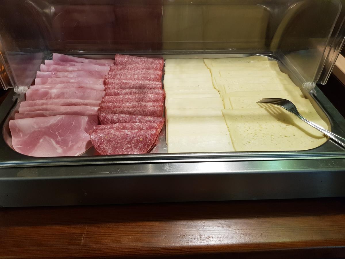 Hotel Restaurant Svejk 3*